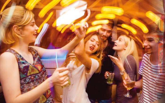 Terugkijklink online ouderavond: ‘Zon, Zee, Zuipen, Zoenen…’ | GGD